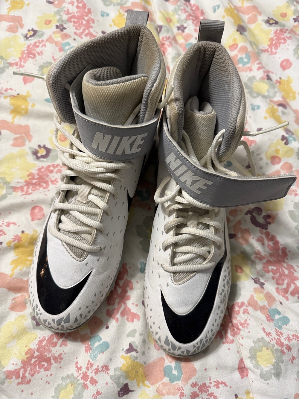 Men’s Nike White, Grey and Black High-Top Football Cleats